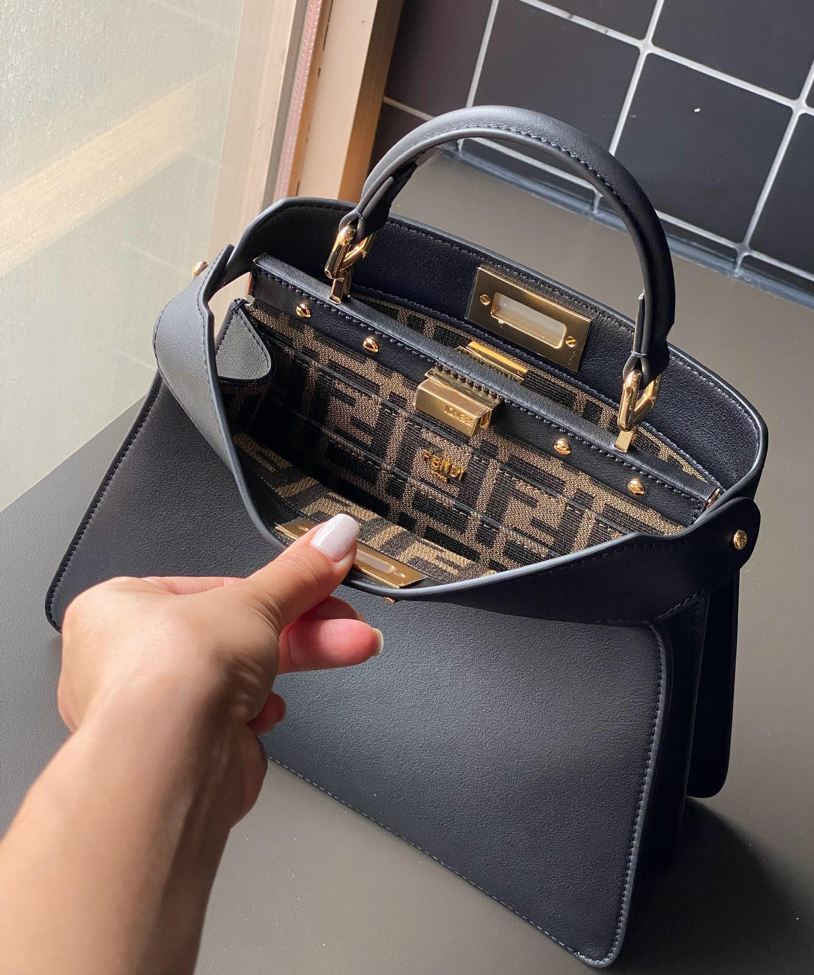 i1722505070_1824_8-1 i1722505070_1824_8-1