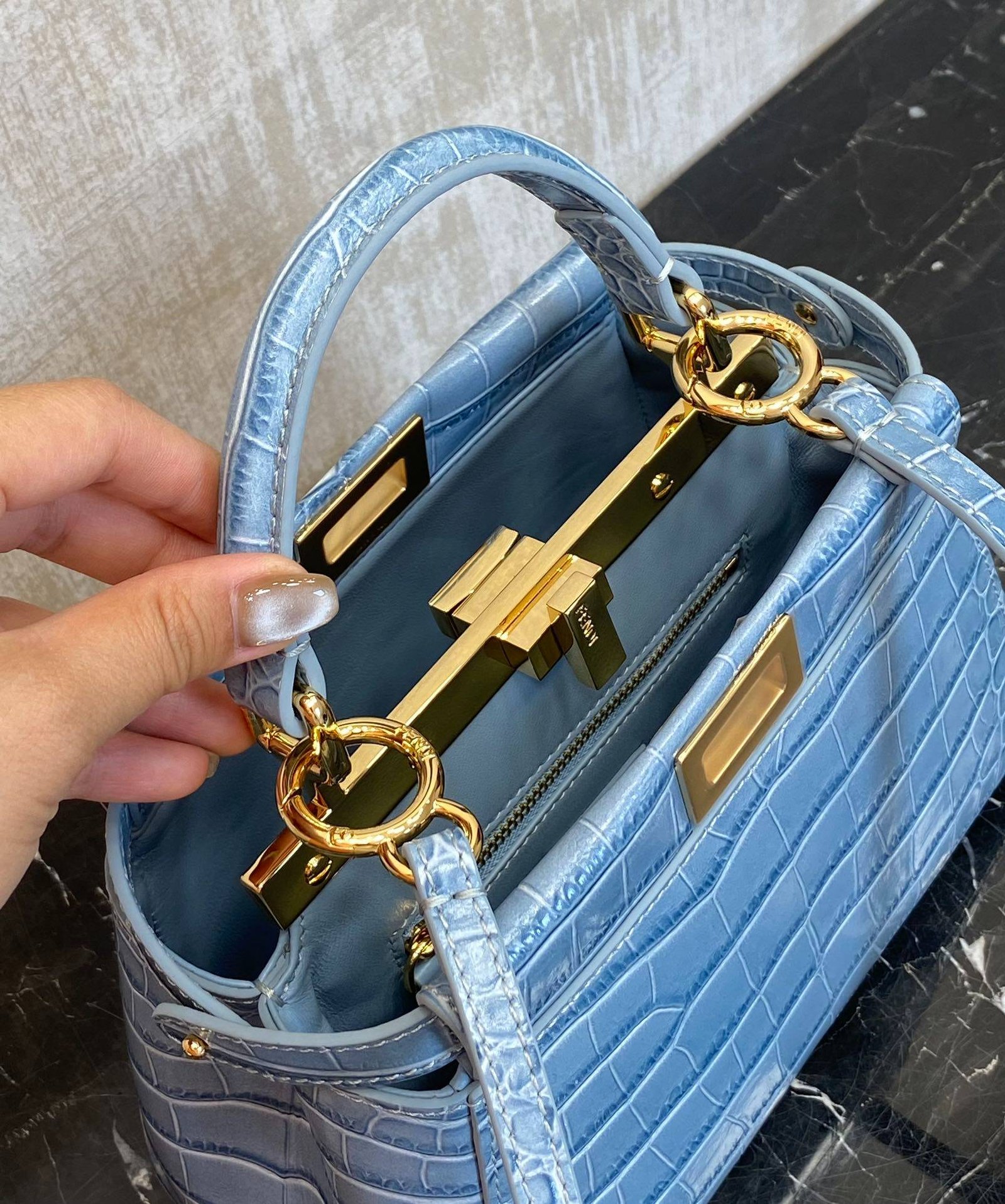 i1723702319_1802_2-1 i1723702319_1802_2-1