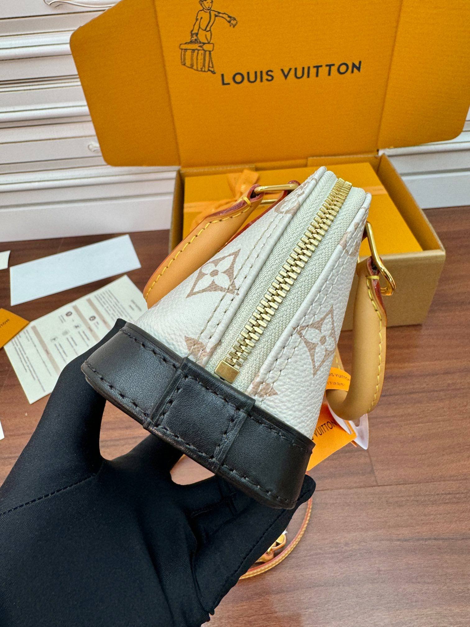 i1726483116_3819_0-1