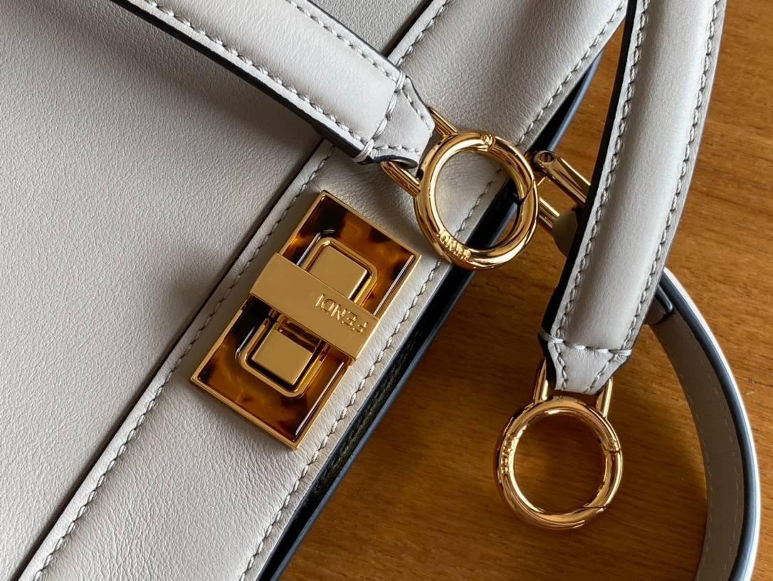 i1686300070_1586_7 i1686300070_1586_7