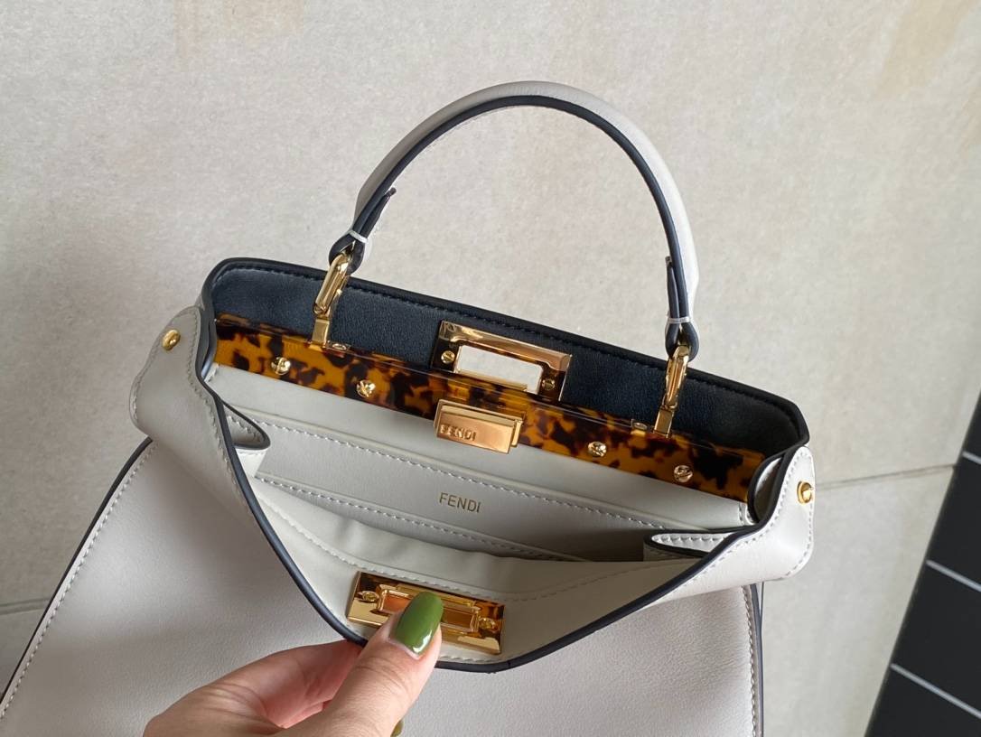 i1686300070_6354_8 i1686300070_6354_8