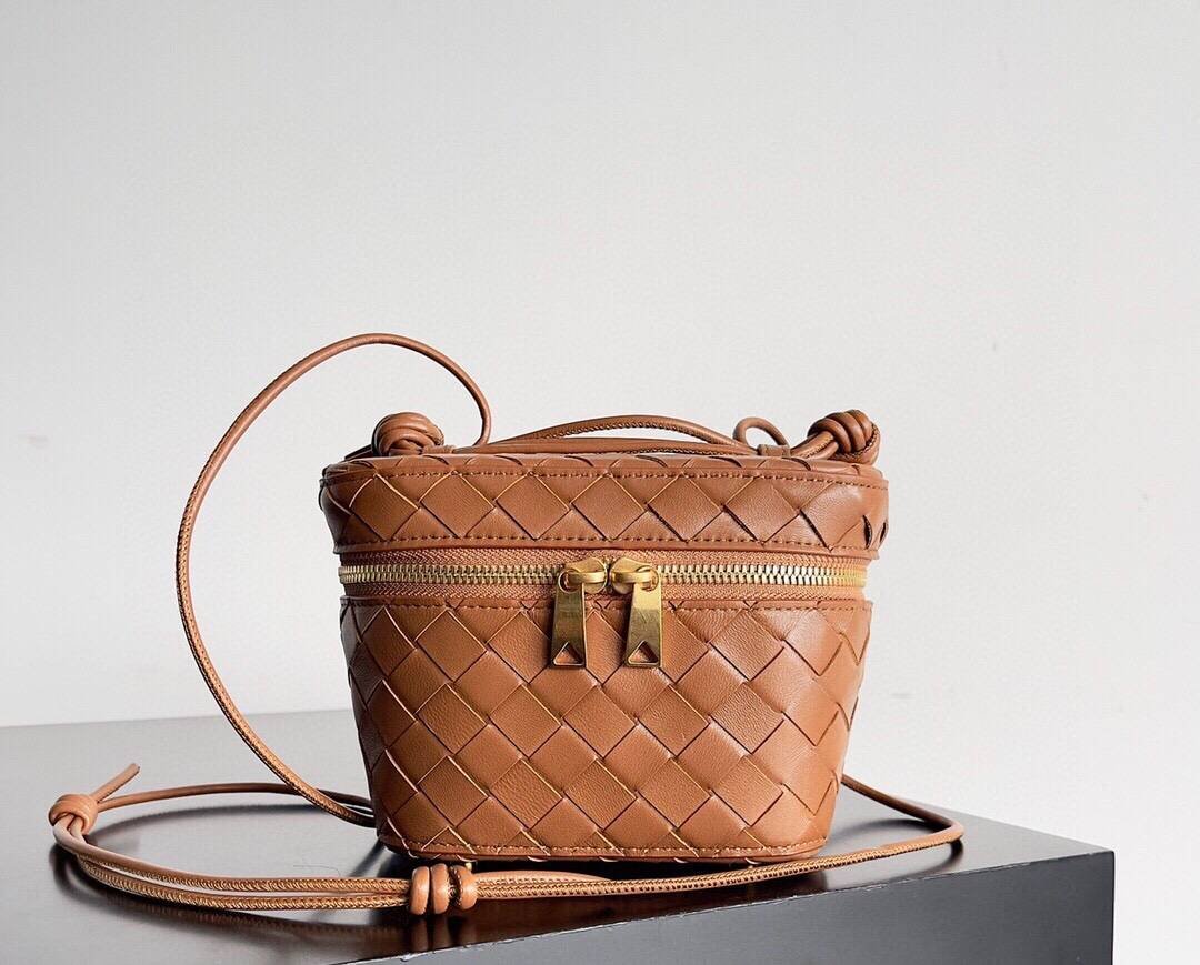 i1690006246_7662_0-2 i1690006246_7662_0-2