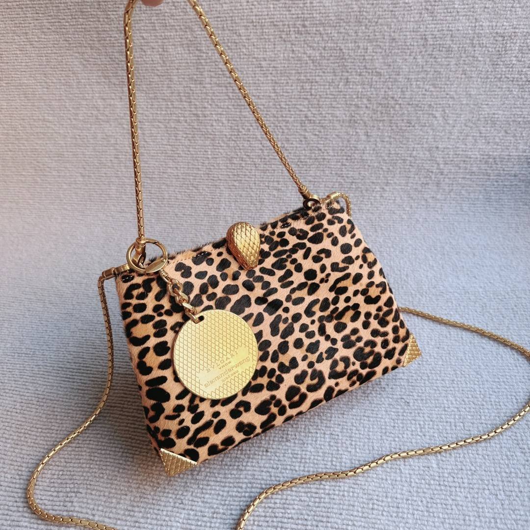 i1700469528_6381_1-1