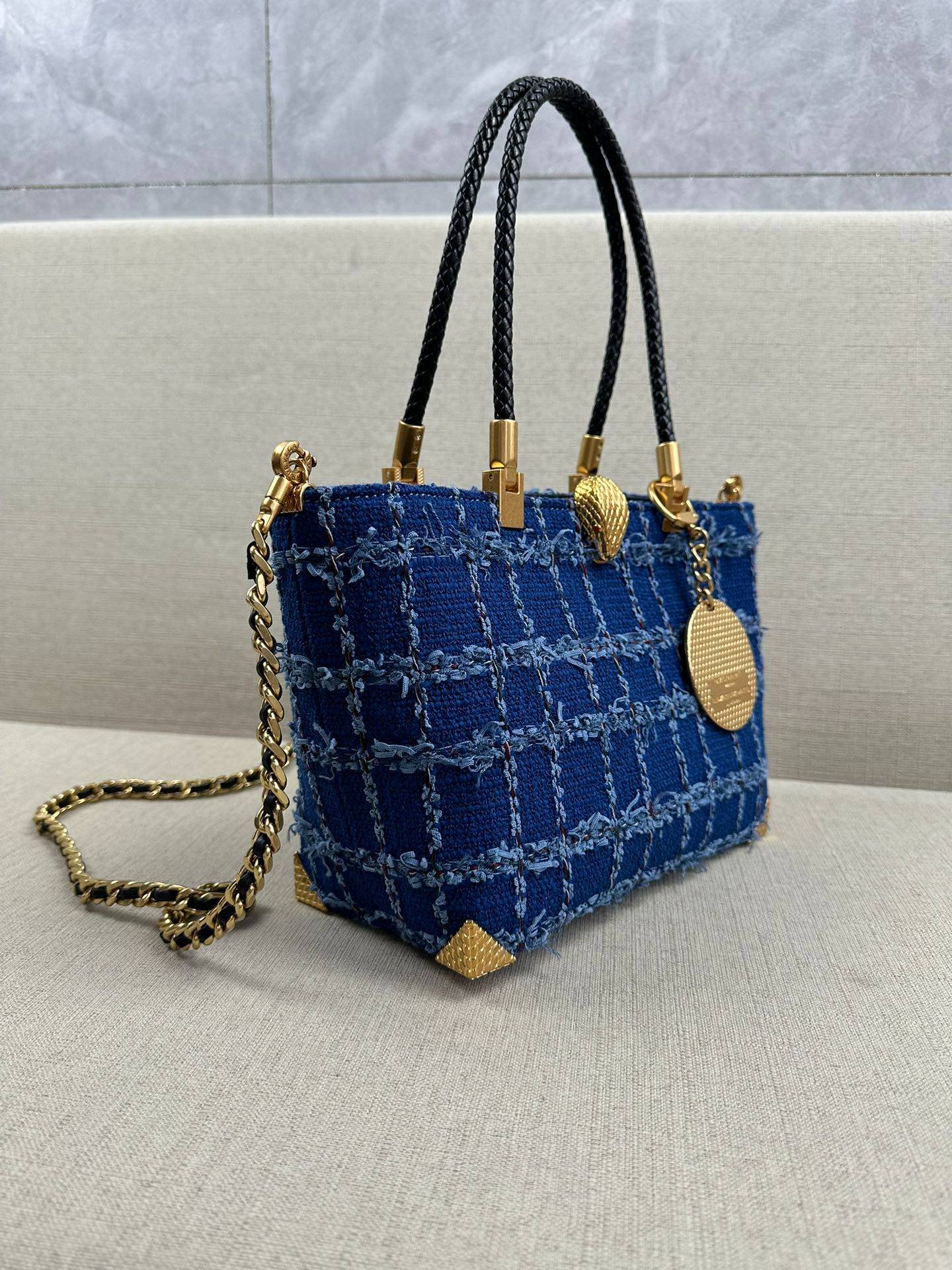 i1709990468_1310_7-1