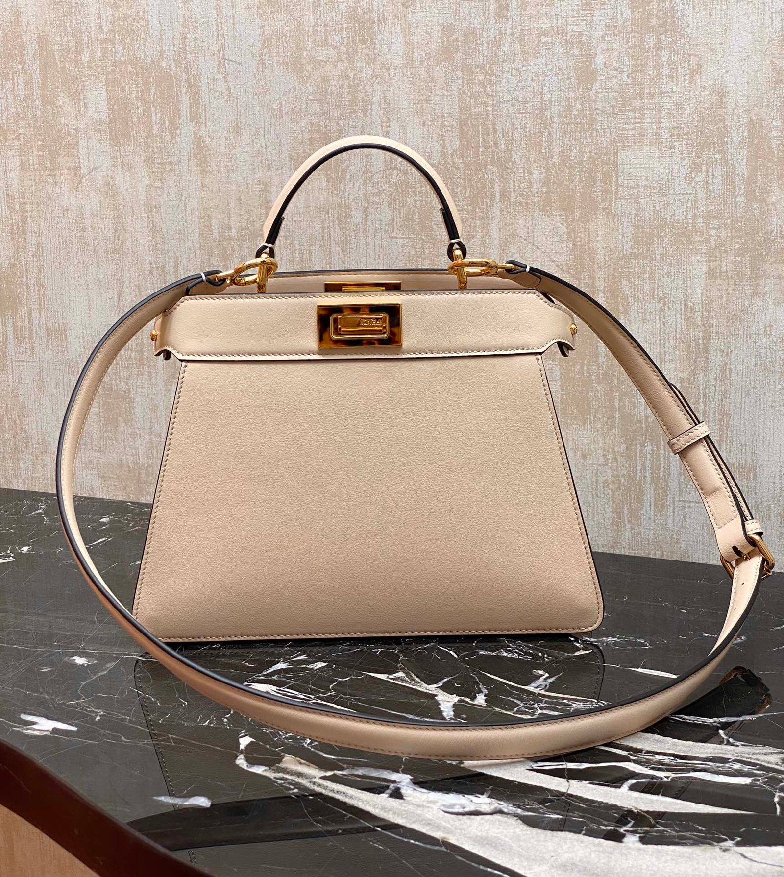 i1714372102_3155_2-1 i1714372102_3155_2-1