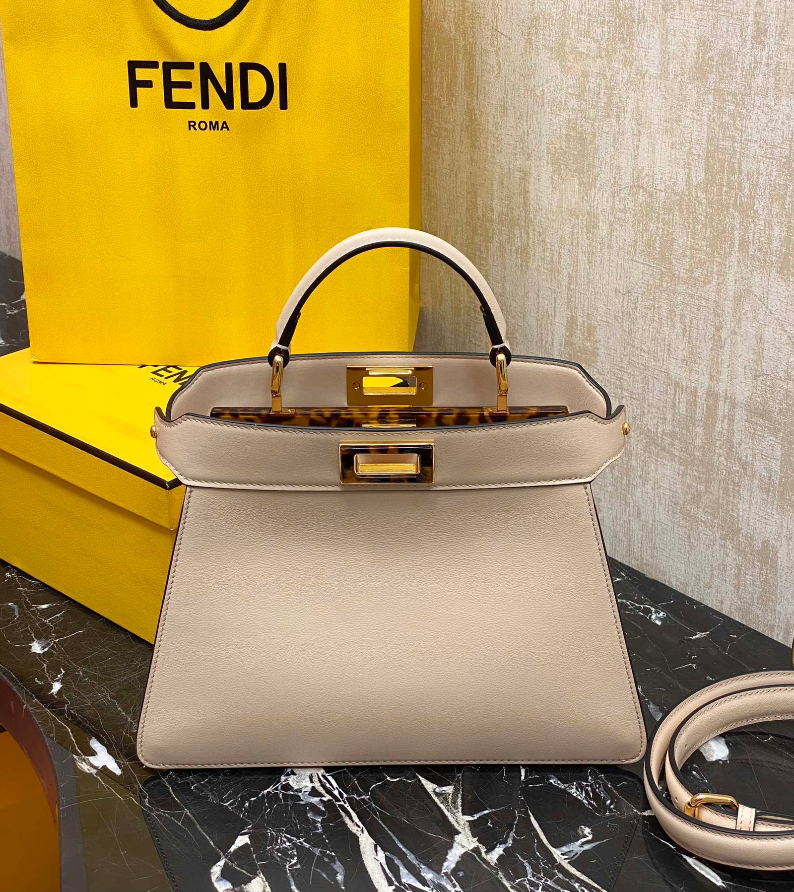 i1714372102_3895_1-1 i1714372102_3895_1-1