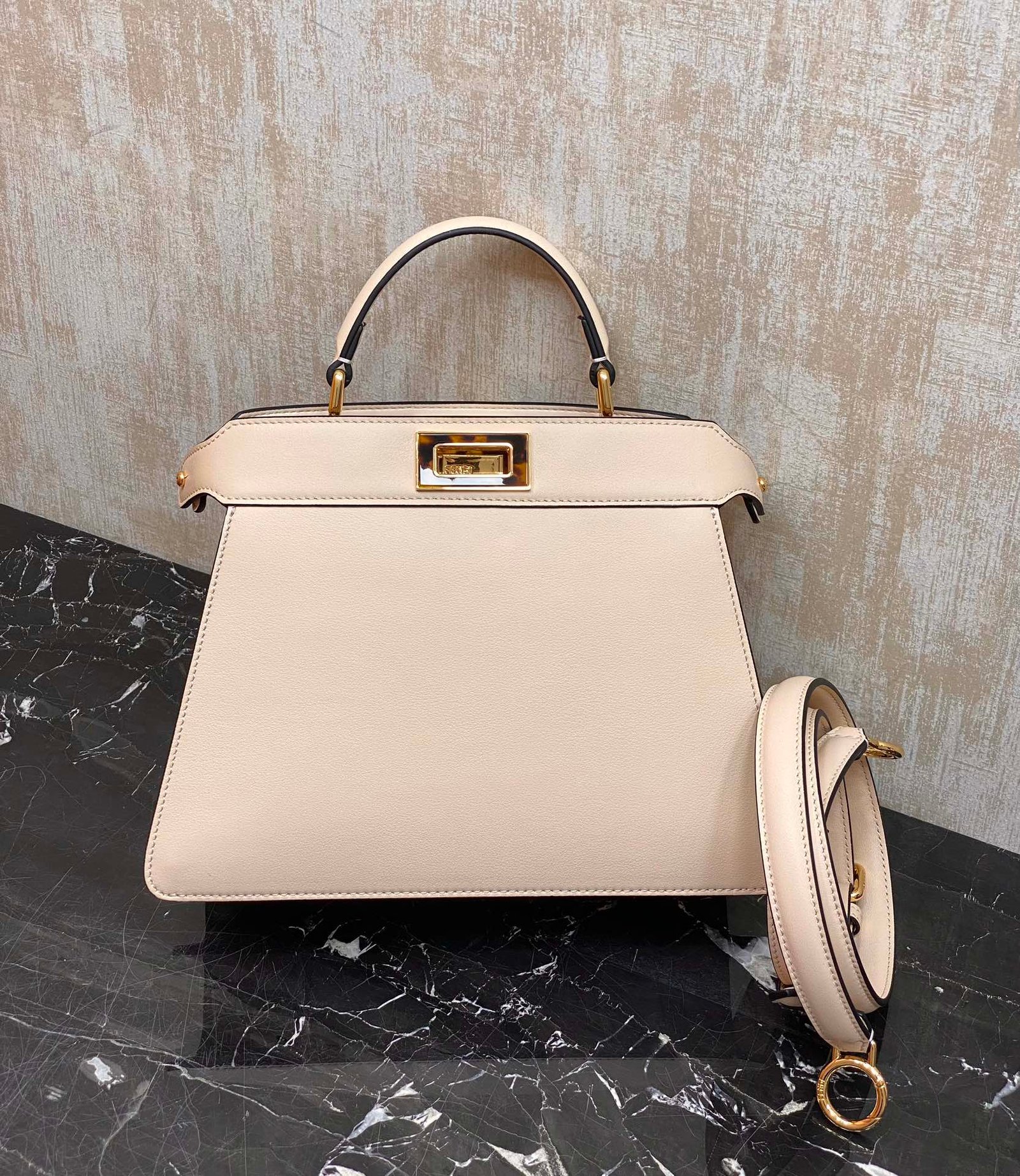 i1714372103_7652_6-1 i1714372103_7652_6-1