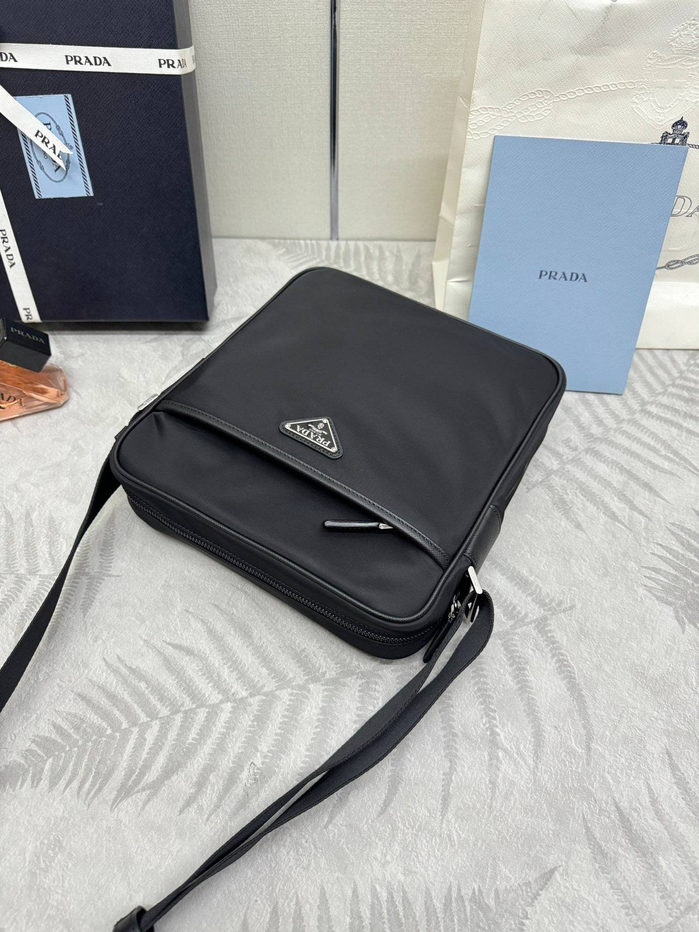 i1721888255_8369_3-1 i1721888255_8369_3-1