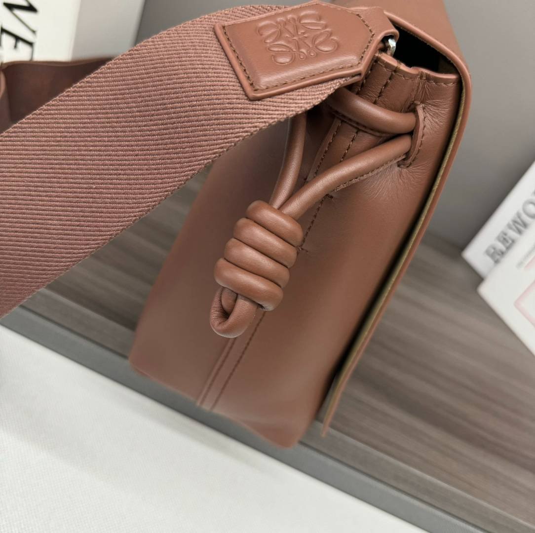 i1722185574_1238_0-1 i1722185574_1238_0-1