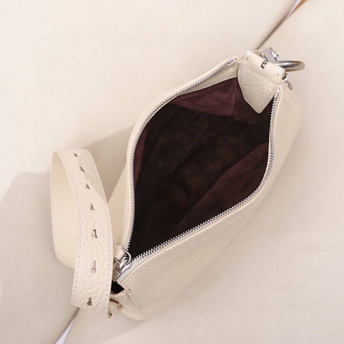 i1728622959_4785_0-1